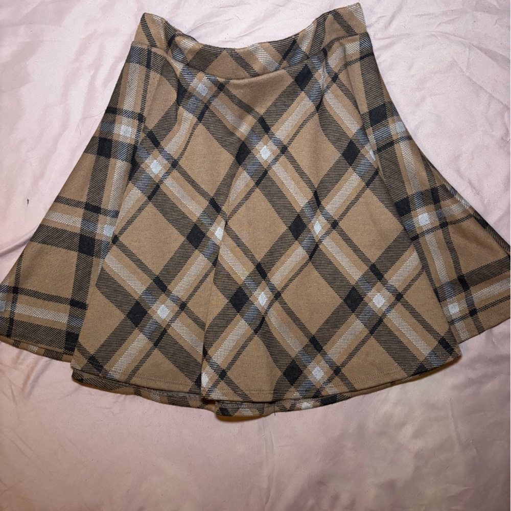 🤎Windsor Plaid Tan & Black Asymmetrical Wrap Skirt